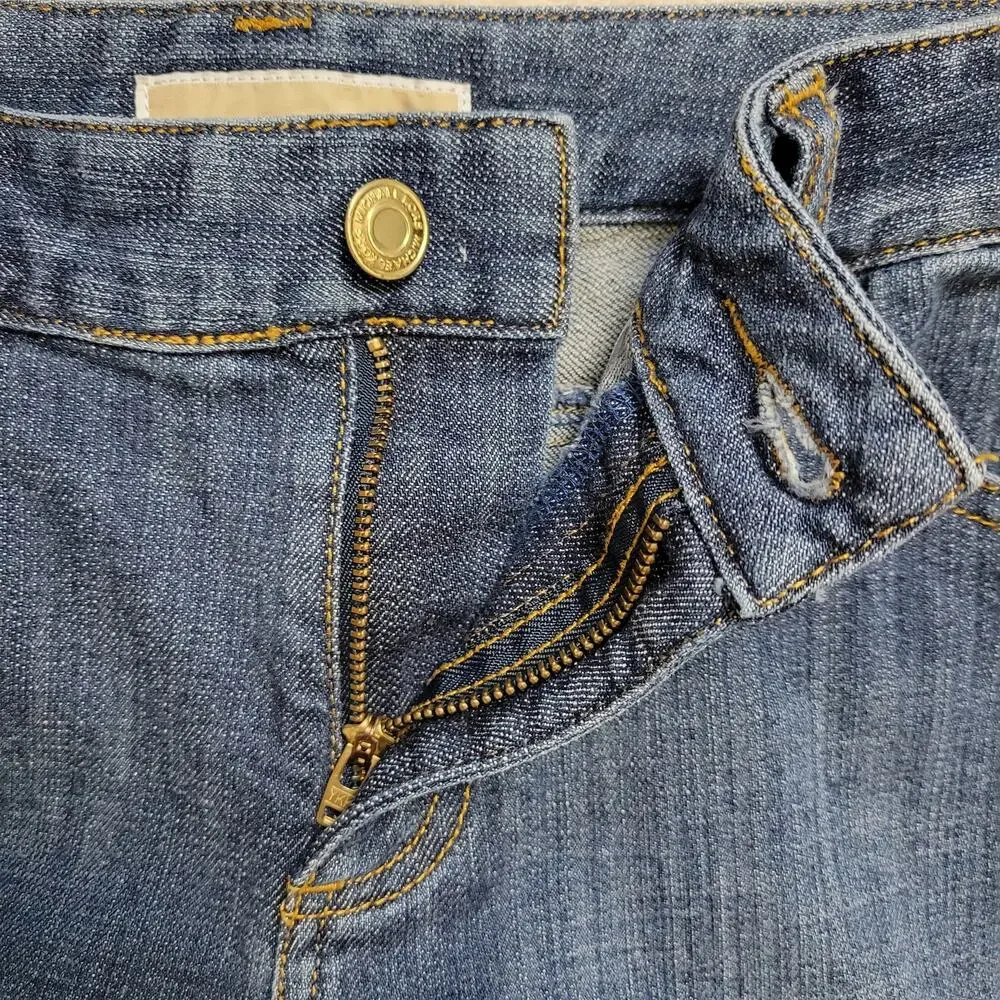 EUC Michael Kors Size 6 Low Rise 5 Pocket Straight Denim Jeans Studded MK Logo